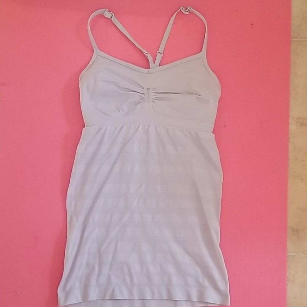 🏷Sale2/$35🏷Lululemon Tank Top - Picture 2 of 4